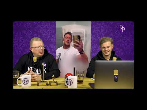 Ferry gaat rukken in een wasbak en Jan en Dennis reageren (Roddelpraat)