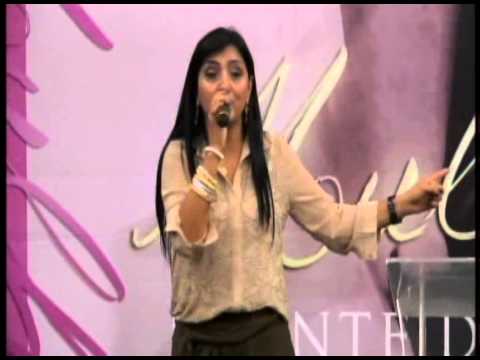 CULTO MULHERES DIANTEDO TRONO - 26.12.2013