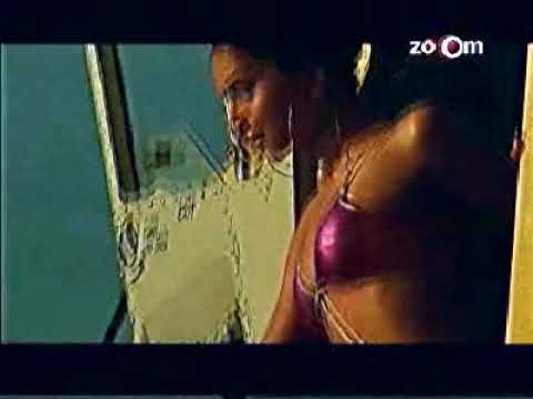 download lagu mp3 mp4 Deepika Padukone In Bra Panty, download lagu Deepika Padukone In Bra Panty gratis, unduh video klip Deepika Padukone In Bra Panty