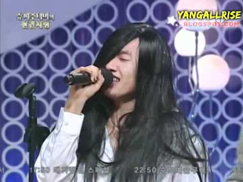 Super Junior singing Kim Jongseo Medley