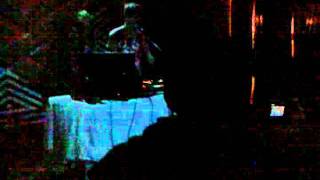 &quot;Oliver Twist&quot;/&quot;Mist&quot; live Avey Tare