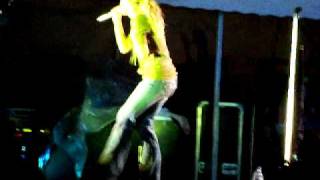 Carrie Underwood - Lessons Learned - The Big E