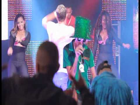 MC JORGINHO, DANILO COMETA E LEO DA LAGOA - NOVINHA QUER GAGAU - CLIPE DO DVD OFICIAL 2012