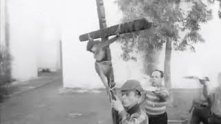 Even Dwarfs Started Small - Kasa de Orates (Tim Van Der Schraelen)