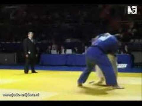 Judo Moscow 2008 Akroashvili (GEO) - Bryanov (RUS)