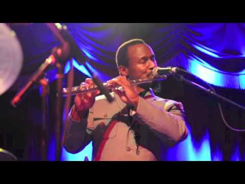 Soulive feat. Karl Denson- Spark! (BK Bowl- Fri 3/2/12 Set 1)