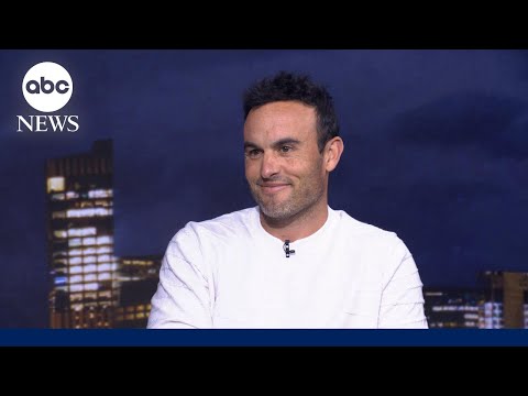 Soccer star Landon Donovan talks about new memoir