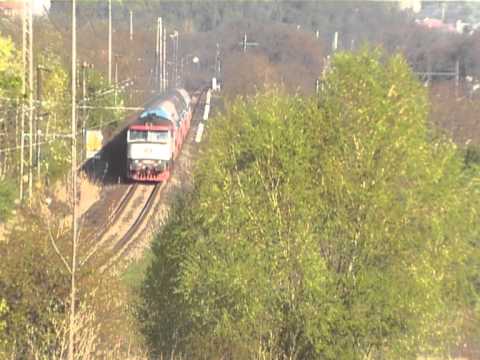 749 181 na čele os 9055 - Praha Michle průjezd - 17.4.2011.
