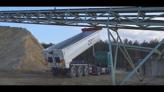 How to operate a tipper - avoid an accident