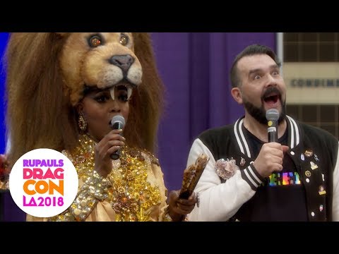 Hey Qween with Bebe Zahara Benet, Jonny McGovern, & Lady Red Couture at DragCon LA 2018