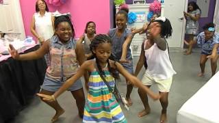 Alaria and her friends dancing to Hit the Quan!!! :)