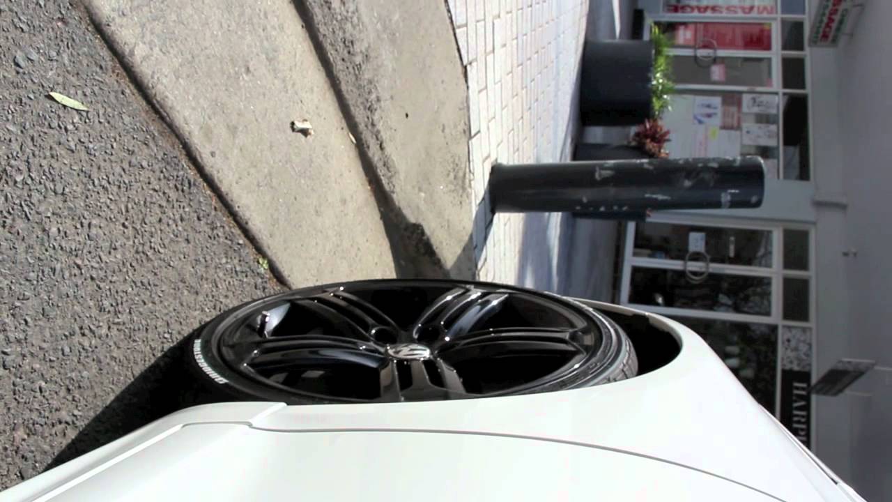 volkswagen Scirocco R cruising video