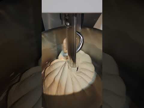 Electric Spriral Mixer - 40Ltr Andrew James