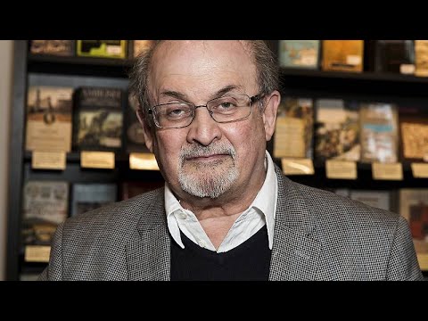 Poignardé, l'écrivain britannique Salman Rushdie sous assistance respiratoire