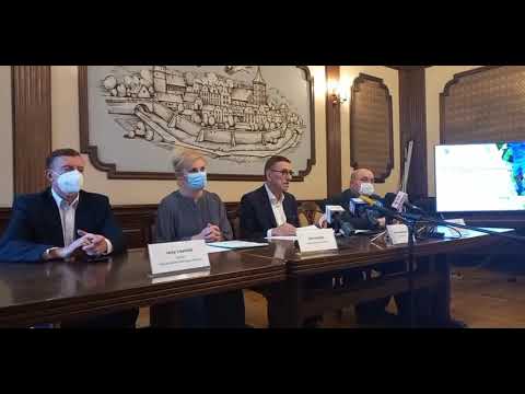 Konferencja prasowa Piotra Grzymowicza dot. stadionu i Stomilu