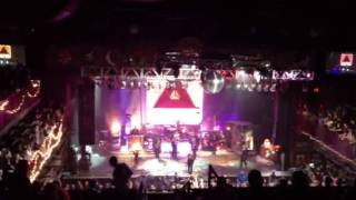 Bosstones - 737
