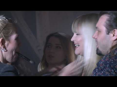 Věra Martinová slaví 60 let novým albem Meritum