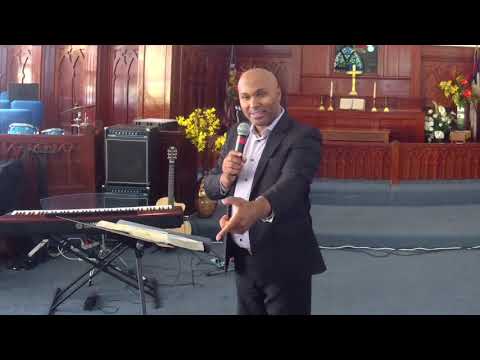 Pastor Ozéias Reis -