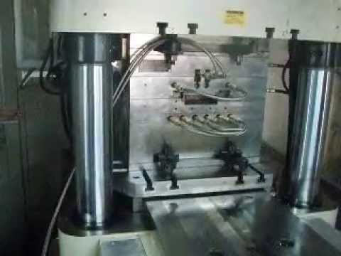 Kings Taiwan Film insert molding injection molding machine, IML , FIM, IMD專業IMD模內裝飾整廠輸出