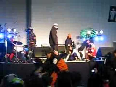 UP AME Track 10 Group Cosplay 4