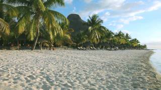 preview picture of video 'Paradis Hotel & Golf Club, Mauritius - Beachcomber Tours'