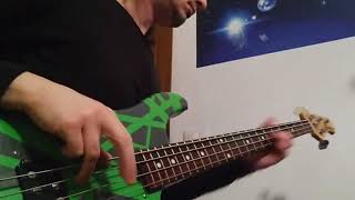 Alessandro Jacobi - Elephant Gun (David Lee Roth band) - bass solo