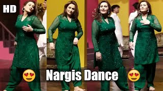 Download lagu Nargis Dance Performance Kikran Di Chawain | Azra Jehan Song - SMB mp3