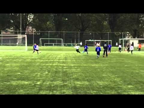 Essi Messi sc Buitenveldert F1 tegen Swift F1