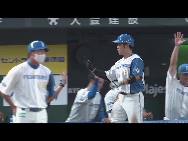 【10回表】猛打賞の大活躍!! ファイターズ・近藤健介がライトスタンドに勝ち越しホームラン!! 2022年9月10日 埼玉西武ライオンズ 対 北海道日本ハムファイターズ