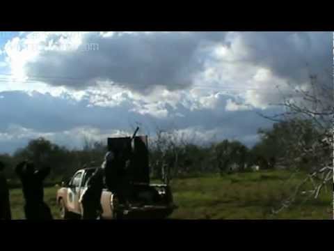 التصدي للطيران الحربي من قبل كتيبة البراء المقاتلة في كفر زيتا في ريف حماة