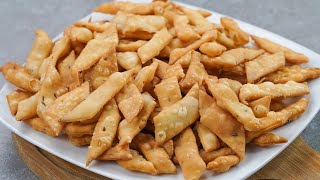 Download lagu Crispy Namak Para Recipe | How to Make Namak Pare | Traditional Indian Common Snacks | Nimki Recipe mp3