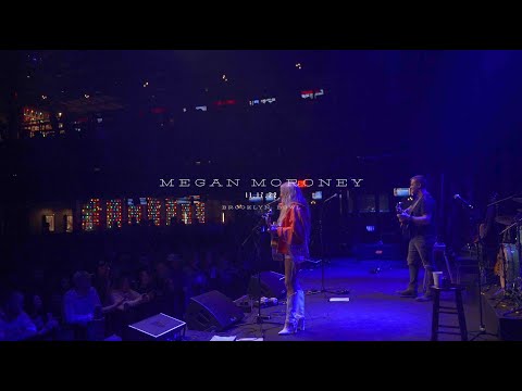 Megan Moroney - Tennessee Orange (Live From Nashville)
