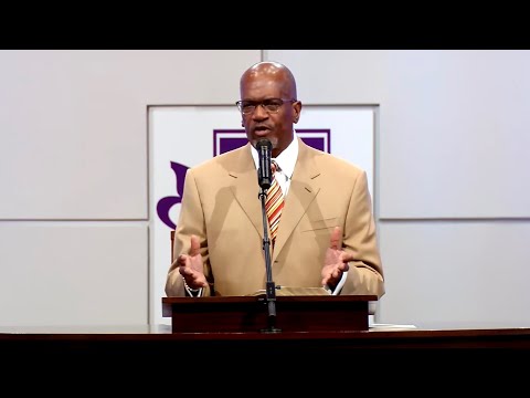 Reverend Terry Anderson Preaching