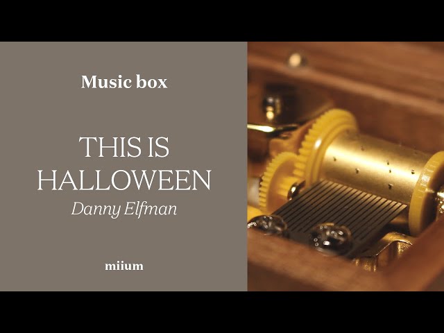 Vídeo relacionado con Cuzit Caja de música de Madera con Texto en inglés This is Halloween Tune The Nightmare Before Christmas grabada con manivela de Mano, Caja Musical de Madera