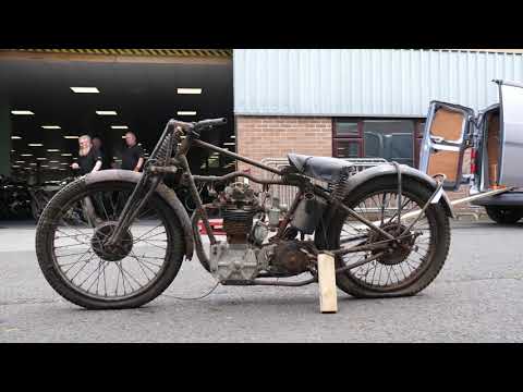 LOT 663 - 1933 VELOCETTE 348CC KTT MK IV