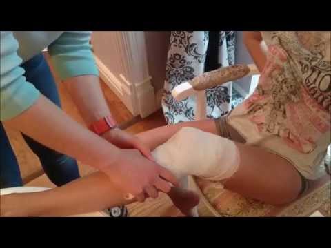 Черепашья повязка расходящаяся на коленный сустав (Crepe bandage for knee)