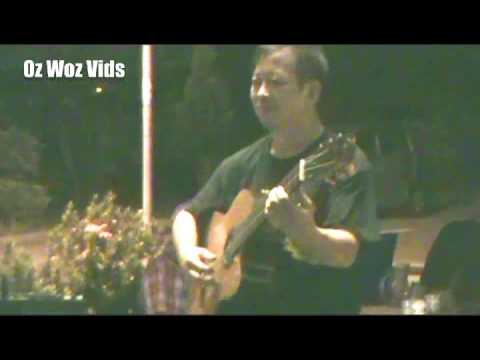 ROSE DISUIL = English song with chinese lyrics