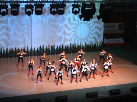 ENDY Gbely - Tučniacka párty show dance