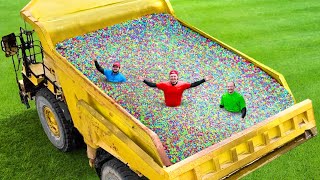 I Filled My Dump Truck With Orbeez!