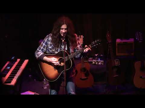 Kurt Vile (Solo Acoustic) Live at Johnny Brenda's (full late show 4K) - Philadelphia, PA - 1/18/2025