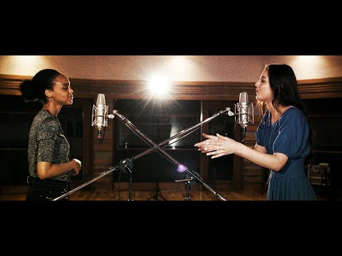 「Kiss Me」キャロル＆チューズデイ(Vo.Nai Br.XX＆Celeina Ann)　Music Video