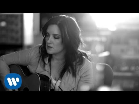 Brandy Clark - Three Kids No Husband 99Acoustic)