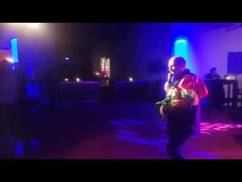 Joke stop toch met  koken  Hans Leeman