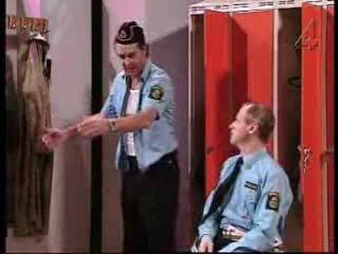 Pangbulle - Poliserna