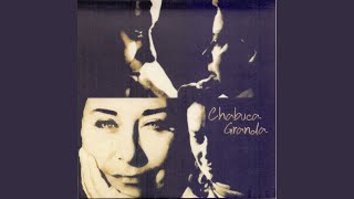 El Fusil del Poeta Es una Rosa