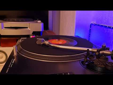 Ashton, Gardner and Dyke - Resurrection Shuffle - Capitol - 1970 - 7" Record (45 Rpm)