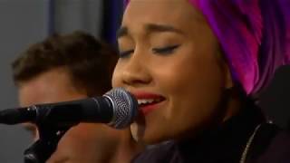 Nirvana &quot;Come as You Are&quot; cover by Yuna Zarai (LIVE)