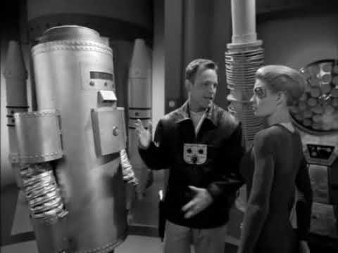 Seven of Nine V.S. Dr. Chaotica's Robot