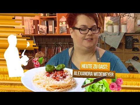 Gulasch vom Wasserbüffel zubereiten - Feuerlein kocht wertvoll - Folge 100