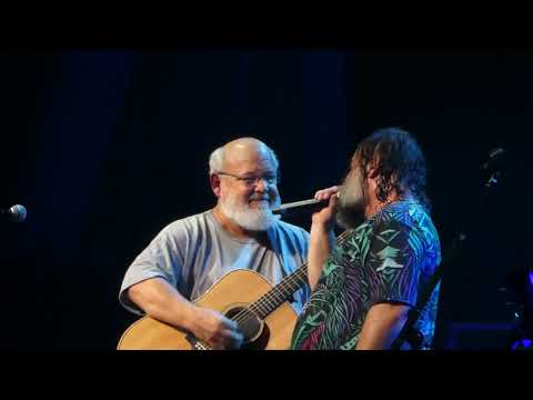 Tenacious D MILWAUKEE F Her Gently Encore LIVE in Concert Jack Black Kyle Gass